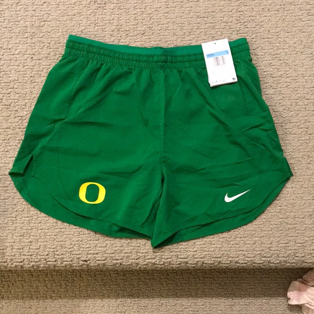 Nike Oregon Ducks dri fit running shorts, Women’s Medium (M), NWT, green